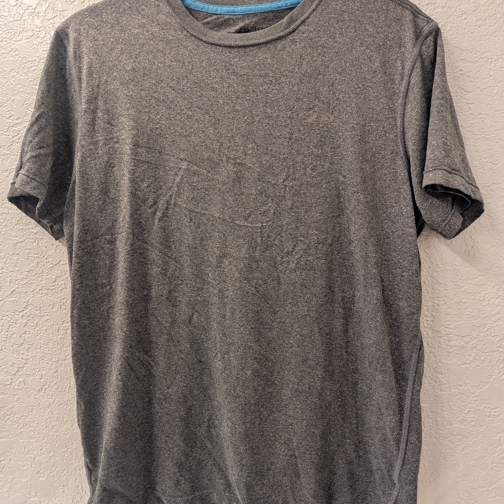 Men's Gray T-Shirt Size Medium